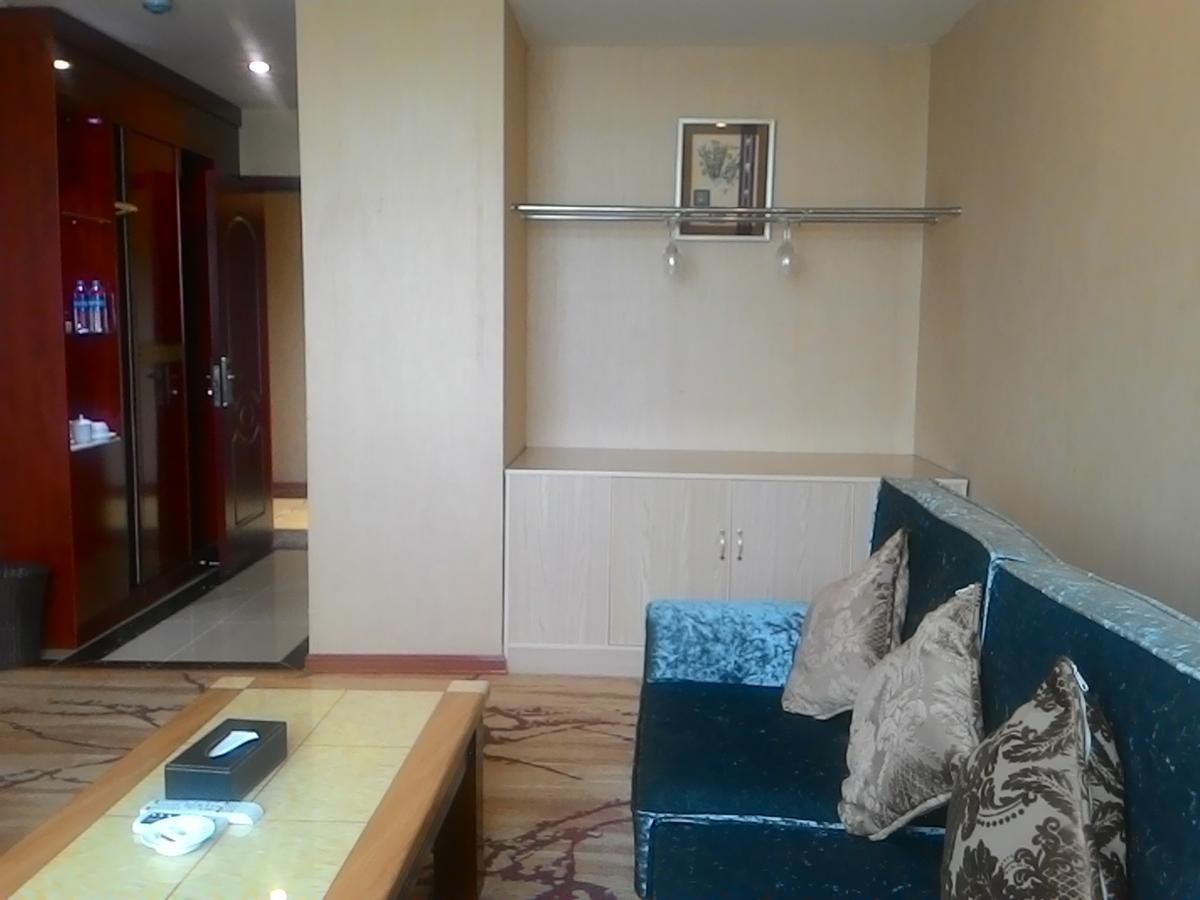 Apollo Hotel Γιανγκόν Εξωτερικό φωτογραφία